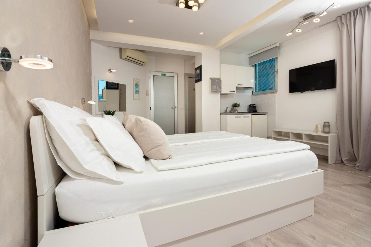 Apartments Lovret Flowers Сплит Экстерьер фото